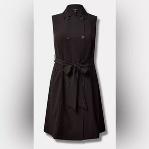 NWT Torrid Studio Crepe Lightweight Trench Vest